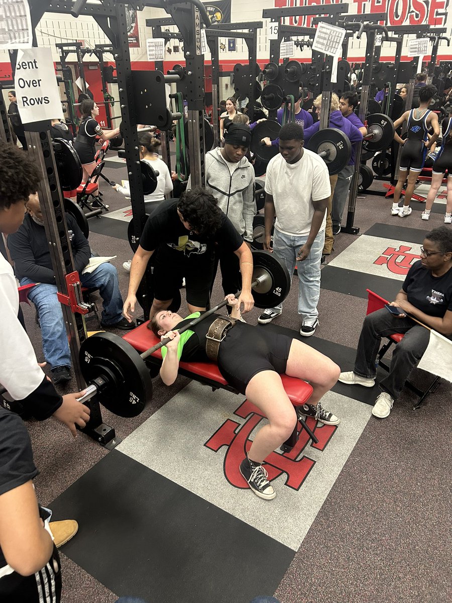 CleburnePowerlifting tweet media