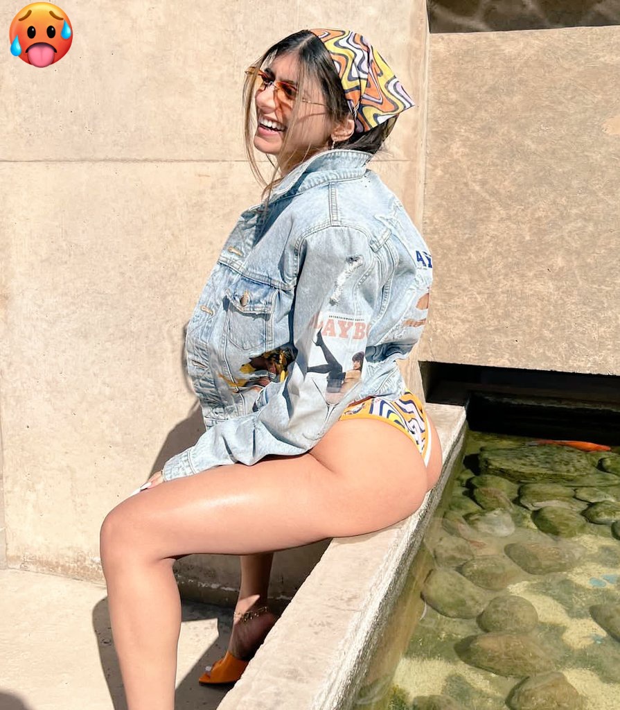 MiaClarax's tweet photo. #miakhalifaِ #miakhalifaِvidoes #Mia_Khalifa #miakalifa #mia 🥵 https://t.co/Ipvk54LlBm