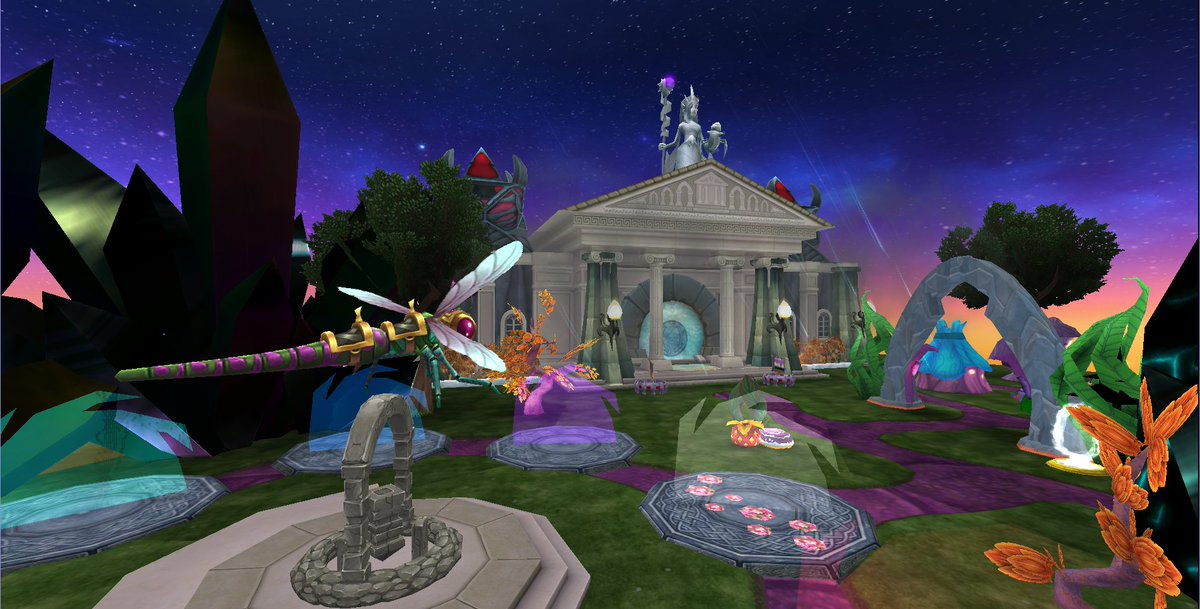 Emily Night 🌙 tweet media