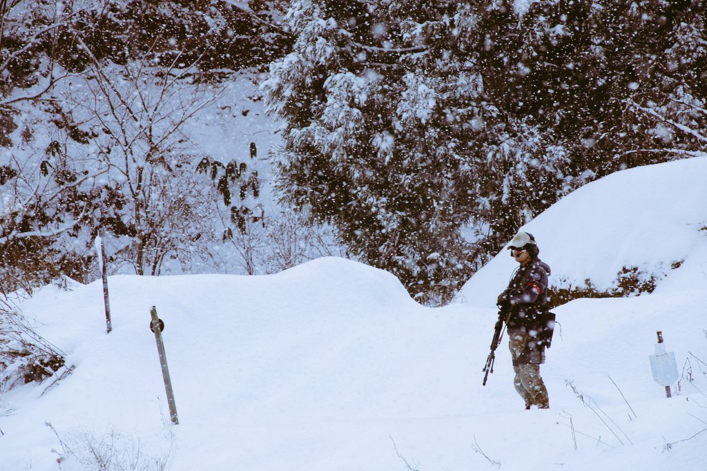 akiya1091's tweet photo. もう何年前になるでしょ。
旧MW2のキャンペーンみたいな雪原で、TF141がよく似合うシチュエーションでした。

#フィールドで撮られたいい写真晒す https://t.co/7K0sFWO9eO