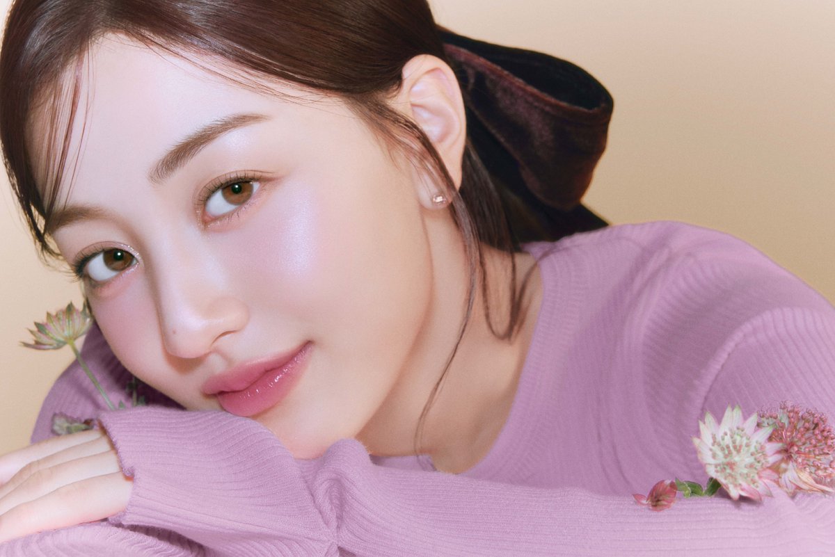 TWICE ジヒョ、韓国コスメ「milktouch」 ブランドミューズ3年連続就任