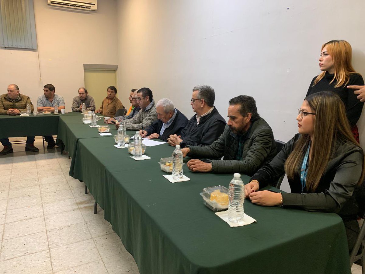 ConsejoCSPRS's tweet photo. El Consejo Ciudadano de Seguridad Pública, contó con la participación del Lic. Luis Jesús Lara Díaz, Titular de Jueces Cívicos en el municipio de Saltillo, presentando el tema de la implementación del Modelo de Justicia Cívica. https://t.co/GvqDAeChPY