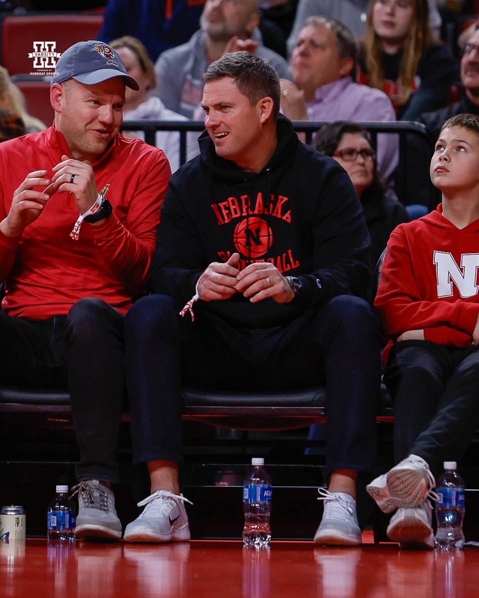 HailVarsity's tweet photo. #WhoDey in the house!

Former Husker QB and Bengals head coach Zac Taylor is taking in Nebrasketball tonight. https://t.co/vv2xz9W9IW