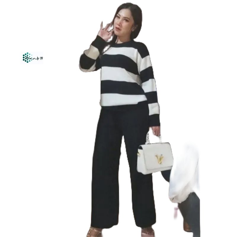 PulungArtha's tweet image. Tampil anggun dan stylish dengan One Set Celana Kulot yang nyaman dan elegan! Cocok untuk acara formal maupun santai 

Cek / Beli klik disini ⬇️
s.shopee.co.id/3foSfmAp6z

#RacunShopee #oneset #onesetmurah