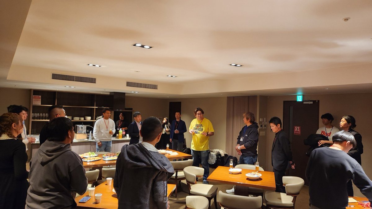donnokakugen's tweet photo. ワクセルコラボレーターのエダコさんが開催しているラジオ関係者だけの交流会に参加してきました🎵
さすがにみなさんトークが上手くて勉強になることばかりでした✨
#ワクセル 
#嶋村吉洋 
#住谷知厚 
#総合プロデューサー https://t.co/G0M1Imci2K