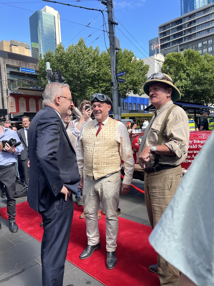 Royal Flying Doctor Service tweet media