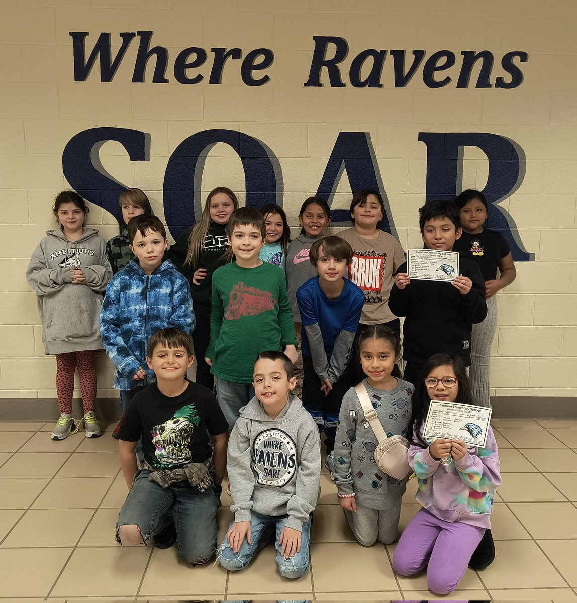 EESKerr3's tweet photo. We are SOARing in the cafeteria and leading by example! Our class has really stepped it up, and I am super proud of them! Keep it up, kiddos. #eessoars https://t.co/DPn6zSc1sW
