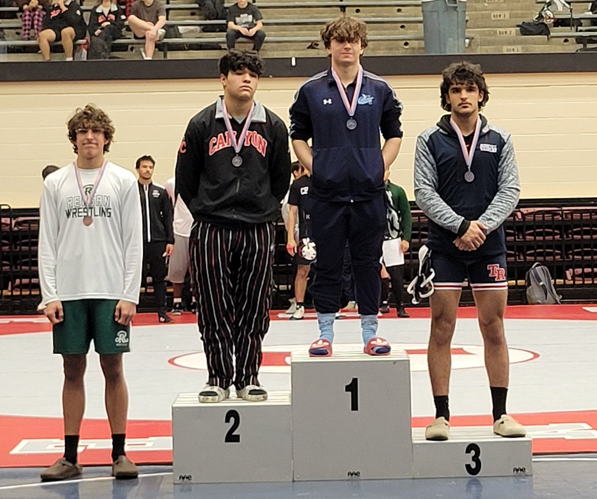 CHSCoachCarp's tweet photo. Congrats to District placers
🥉Jr Calel Johnson
🥈Jr Jonathan Cuellar
🥈Jr Alex Fraker
And the District CHAMP
🥇Sr Devin Quantz! #Getyourhandraised #CougarNation #Stateminded
@chs_cougar_wres @DavissonDustin @AthleticsCanyon @canyonhscougars @BMar1842 @cisdnews https://t.co/K4homy6bLU