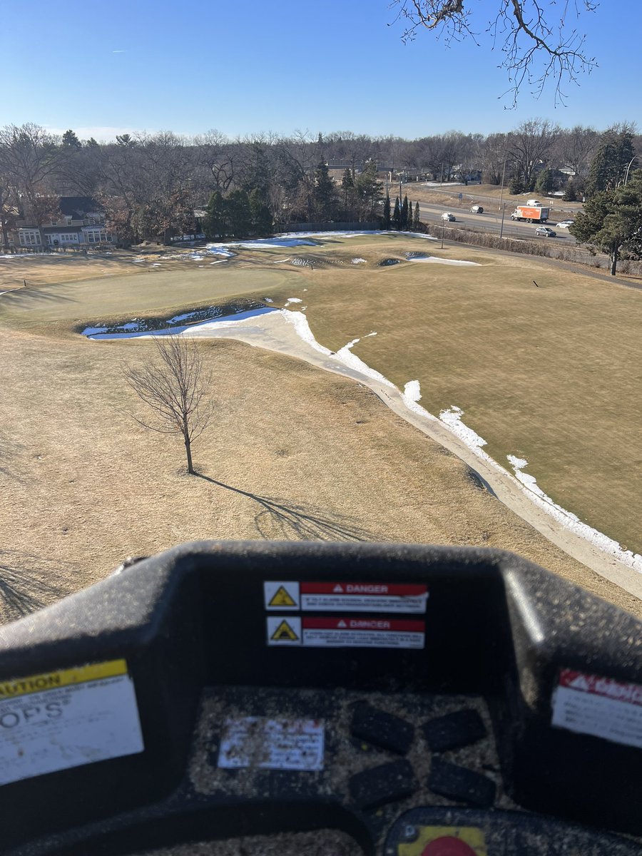 At 50 degreees with subtle winds, today was a breath of fresh air in comparison to sub 0 temps with 30+ mph winds. Stretching the Nifty to its max. Crew has been amazing! <a href="/MrsMiaCon/">Mia Conner</a>  <a href="/HannysonLuke/">HansonLuke</a>