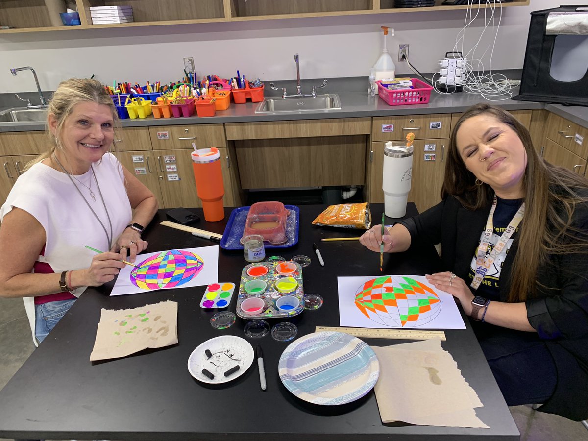 Sara Allen tweet media