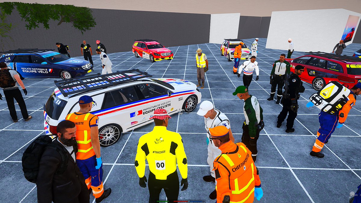 Ce soir, on présentait les voitures des équipes ! 😎