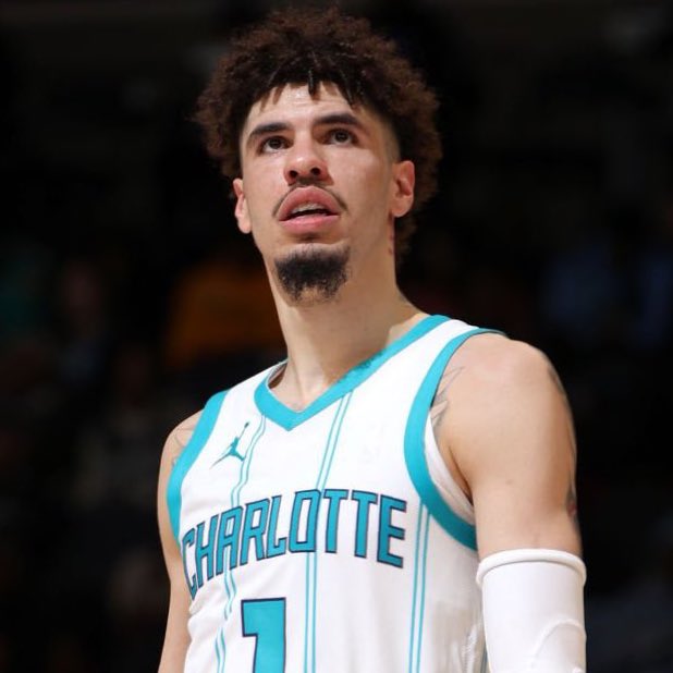 LaMelo Ball did NOT make the All-Star team

⭐️ 1st in fan vote
⭐️ 3rd in player vote
⭐️ 7th in media vote

Did he get snubbed?