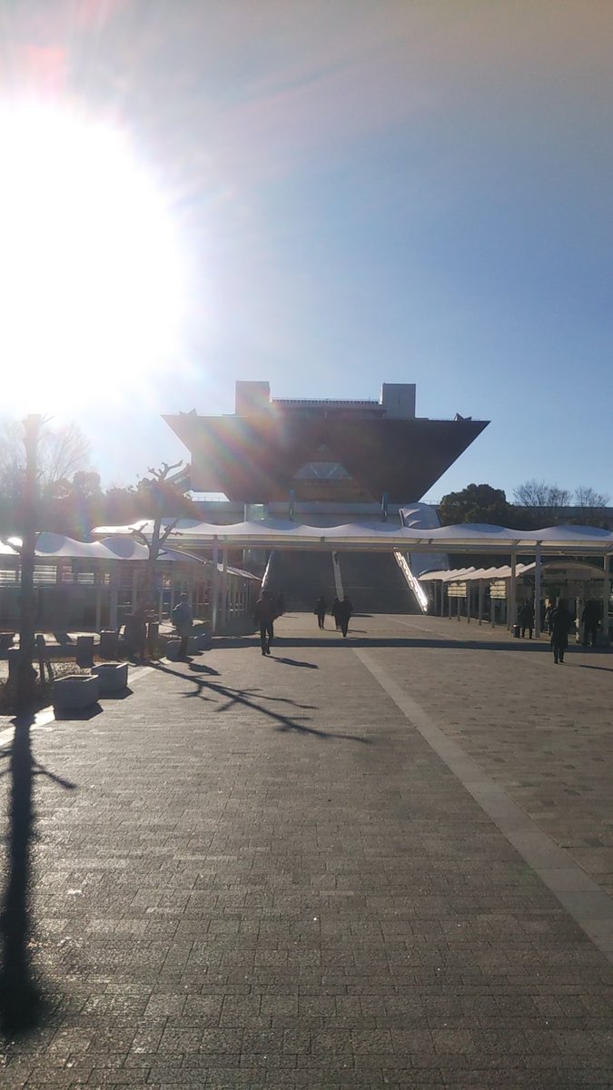 navel7291's tweet photo. 本日はダイアの乱れなく予定通りに東京ビックサイトに到着です😃
本日最終日頑張るです✨
皆様のご来場お待ちしております🥰
#nanotech #convertech #新機能性材料展 #グリーンマテリアル #3DECOtech https://t.co/f0iRyZxtZJ