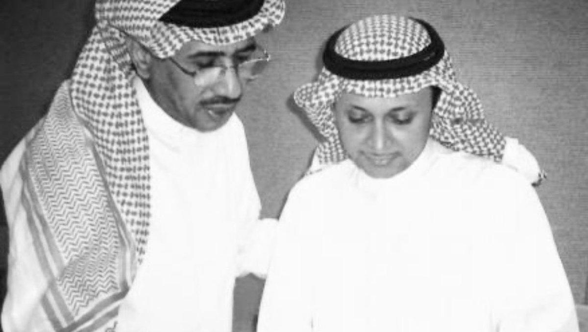 رحم الله الأخ والأستاذ #ناصر_الصالح وأسكنه فسيح جناته
وألهم أهله وأبنائه وذويه الصبر والسلوان. 

خالص التعازي لأسرته الكريمة ولنا جميعاً.

إنا لله وإنا إليه راجعون