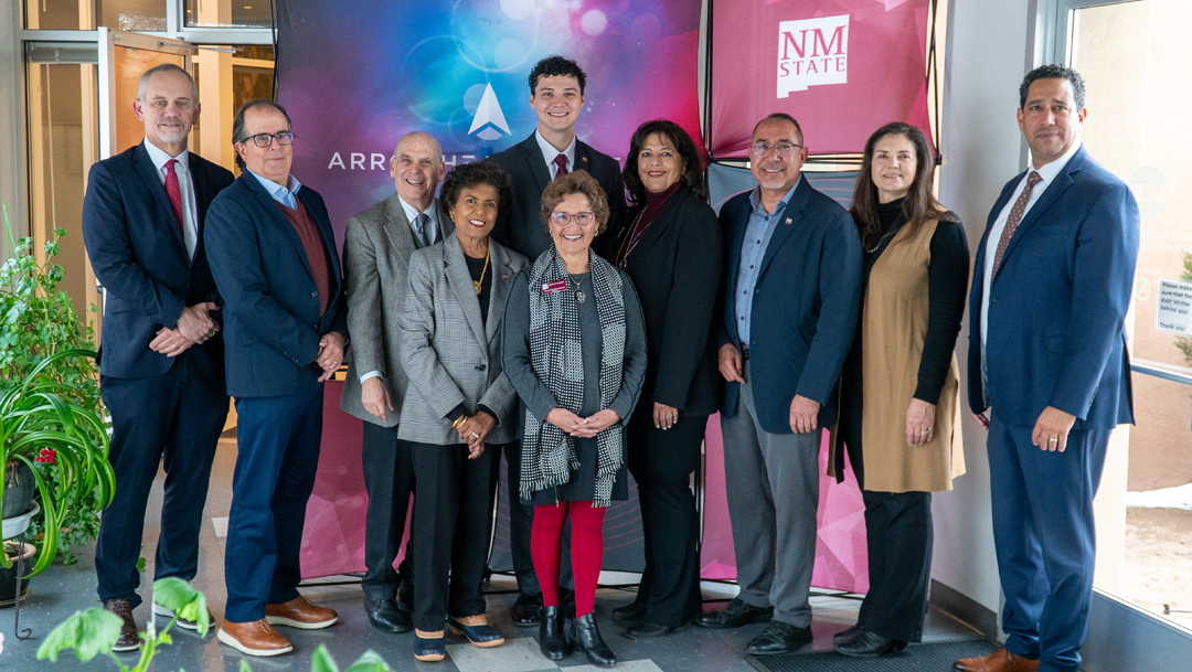 SantaFeGov's tweet photo. 🚀 Arrowhead Center is now in Santa Fe! 🎉
We're thrilled to expand and bring more resources, expertise, and connections to local businesses. Huge thanks to everyone who joined us for the ribbon cutting—let’s build the future together!
#ArrowheadCenter #SantaFe https://t.co/adEr0GgBj0