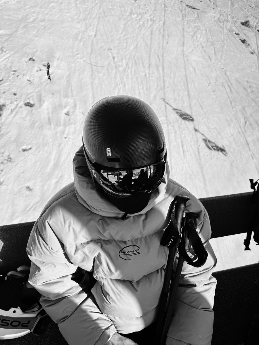 AN_296's tweet photo. Day 2 ⛷️ https://t.co/olj5u7OJJj