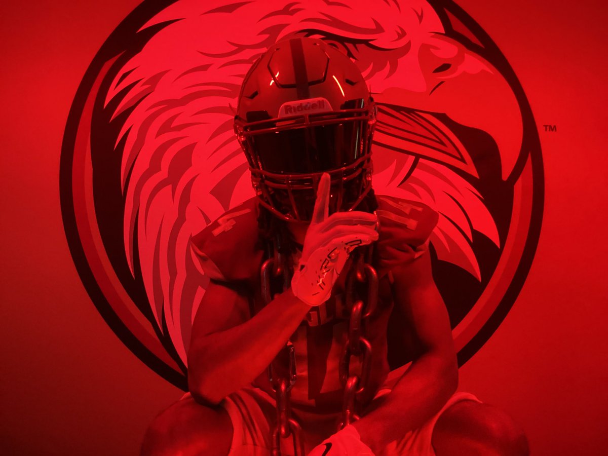 Quincy Bell Jr (@qbelljr07) on Twitter photo Blessed to receive an offer from <a href="/BH2OFootball/">Bridgewater Football</a> thanks <a href="/CoachLemn/">Scott Lemn</a> and <a href="/CoachKBarr/">Coach Barr</a> for this opportunity!
<a href="/e43fitness/">E43 Fitness Elite</a> <a href="/chrisrusiewicz/">Chris Rusiewicz</a> <a href="/PhillipsDerrien/">Derrien Phillips</a> Blessed to receive an offer from <a href="/BH2OFootball/">Bridgewater Football</a> thanks <a href="/CoachLemn/">Scott Lemn</a> and <a href="/CoachKBarr/">Coach Barr</a> for this opportunity!
<a href="/e43fitness/">E43 Fitness Elite</a> <a href="/chrisrusiewicz/">Chris Rusiewicz</a> <a href="/PhillipsDerrien/">Derrien Phillips</a>