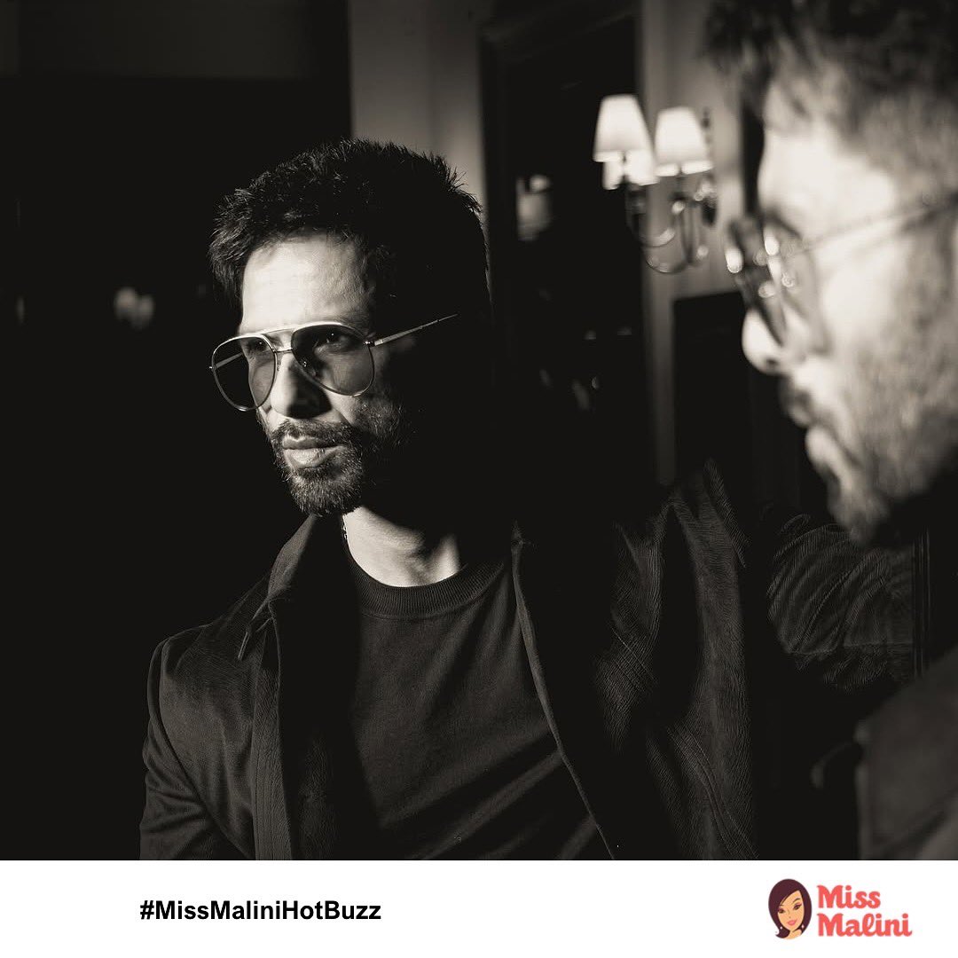 shahidkapoorFC's tweet photo. Our Deva …. Sexiest man on earth ❤️
@Shahidkapoor https://t.co/fNAGUiB96B
