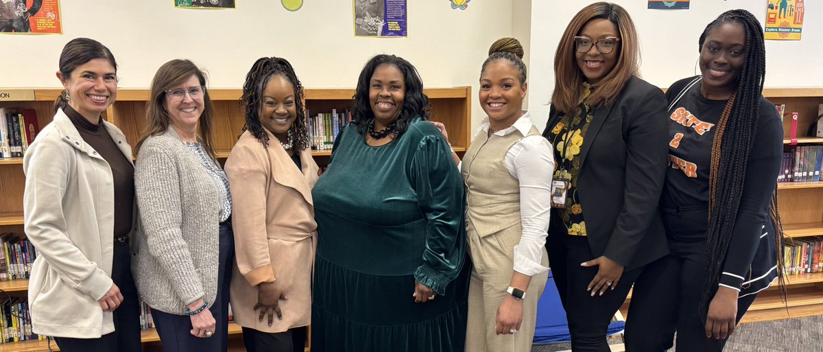 Keonaka (@keonaka1) on Twitter photo It’s the commitment for me! Our principals have been dedicated to building their capacity in FS in an effort to help improve literacy. Always a great time in BSW <a href="/InstructUP/">Instruction Partners</a> <a href="/Commit2Dallas/">Commit Partnership</a> <a href="/cedarhillisd/">Cedar Hill ISD</a> thank you for the hospitality! #EC🫶🏽PrincipalPartnerships <a href="/DrDab_Okafor/">𝑫𝒓. 𝑫𝒂𝒃𝒆𝒓𝒆𝒄𝒉𝒊 𝑶𝒌𝒂𝒇𝒐𝒓</a> It’s the commitment for me! Our principals have been dedicated to building their capacity in FS in an effort to help improve literacy. Always a great time in BSW <a href="/InstructUP/">Instruction Partners</a> <a href="/Commit2Dallas/">Commit Partnership</a> <a href="/cedarhillisd/">Cedar Hill ISD</a> thank you for the hospitality! #EC🫶🏽PrincipalPartnerships <a href="/DrDab_Okafor/">𝑫𝒓. 𝑫𝒂𝒃𝒆𝒓𝒆𝒄𝒉𝒊 𝑶𝒌𝒂𝒇𝒐𝒓</a>