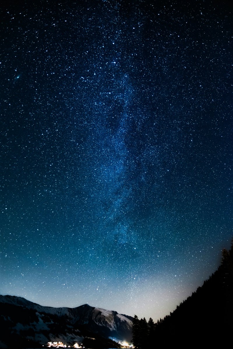 Space 8K tweet media