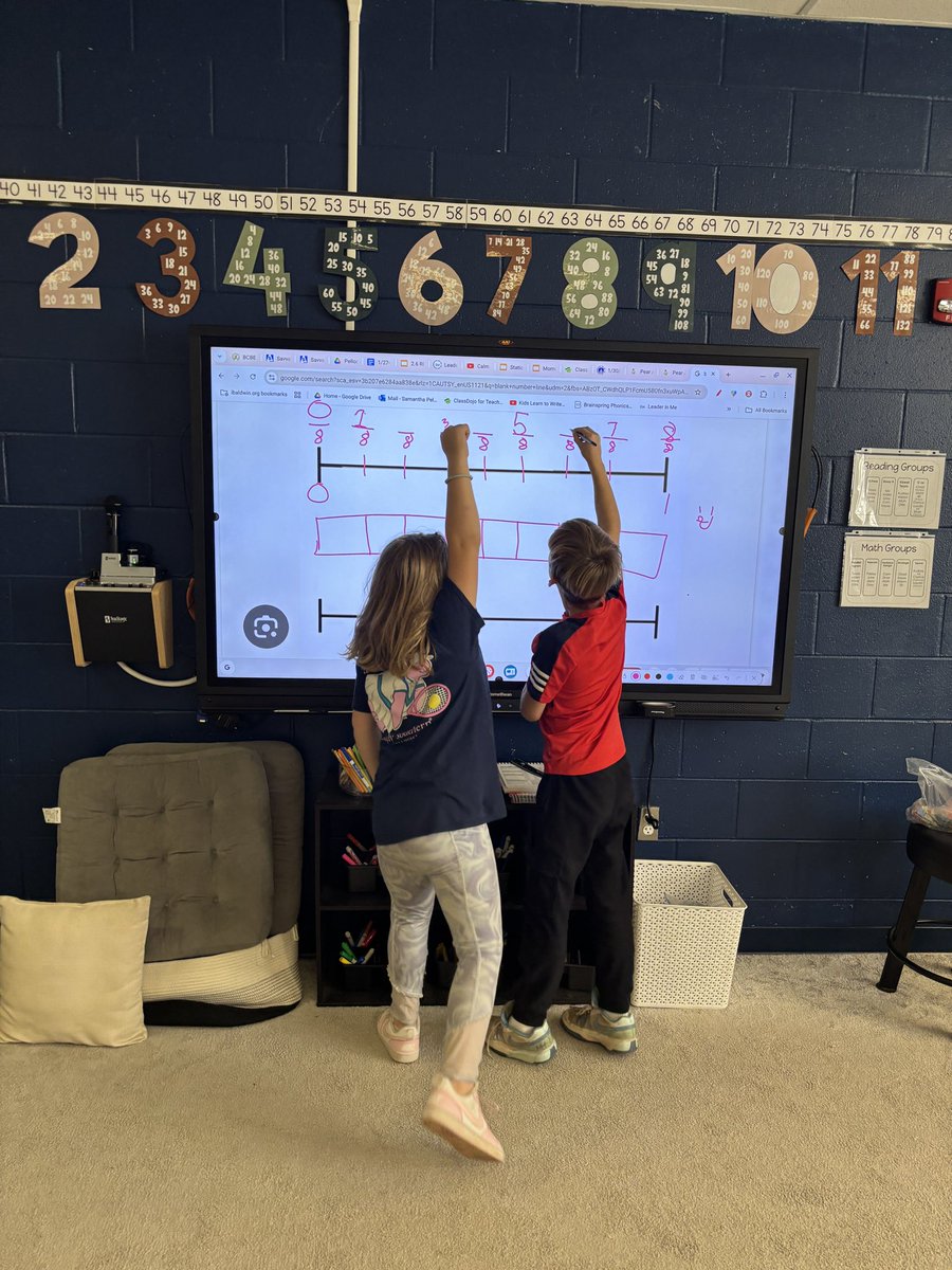 Fractions are in full swing! 👏🏼 One of my favorite units to teach. The manipulatives, models, and strategies are endless!