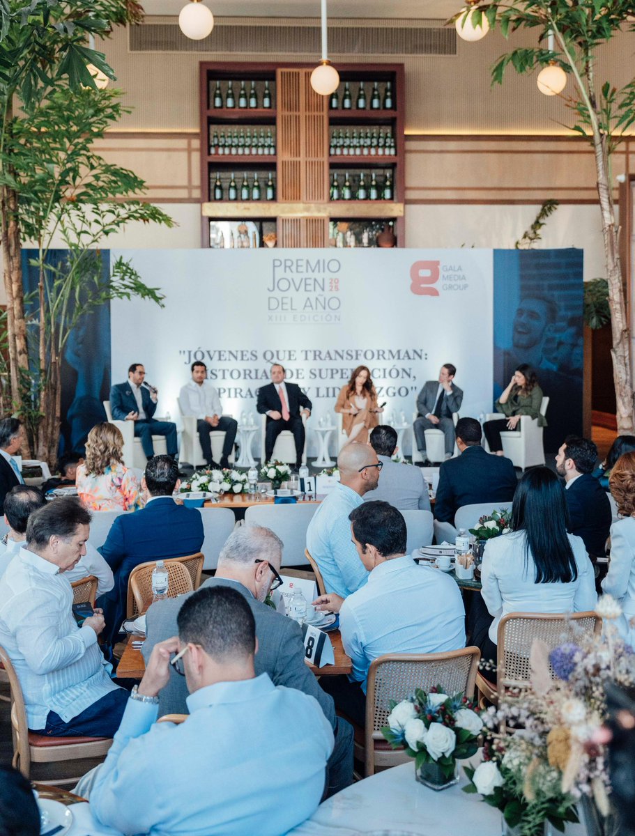 Estuve participando en el Foro Business, Jóvenes que Transforman: Historias de Superación, Inspiración y Liderazgo, organizado por #GALAMediaGroup y <a href="/RuddyRD/">Ruddy De los Santos</a>. 

¡Gracias por este reconocimiento y la invitación! 
Es un honor poder compartir sobre el impacto de los jóvenes en el
