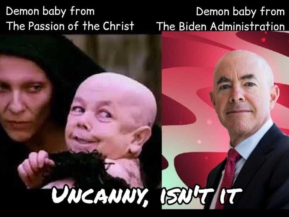 Once you see it,
You can’t unsee it!!
👀 😂🤣🤣🤣