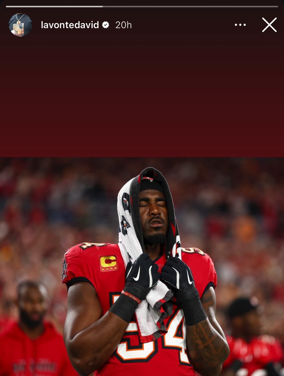 adamibarraa's tweet photo. An OG, I appreciate everything you did , no matter what you decide! #foreverbuccaneer https://t.co/HAsRafbvZm
