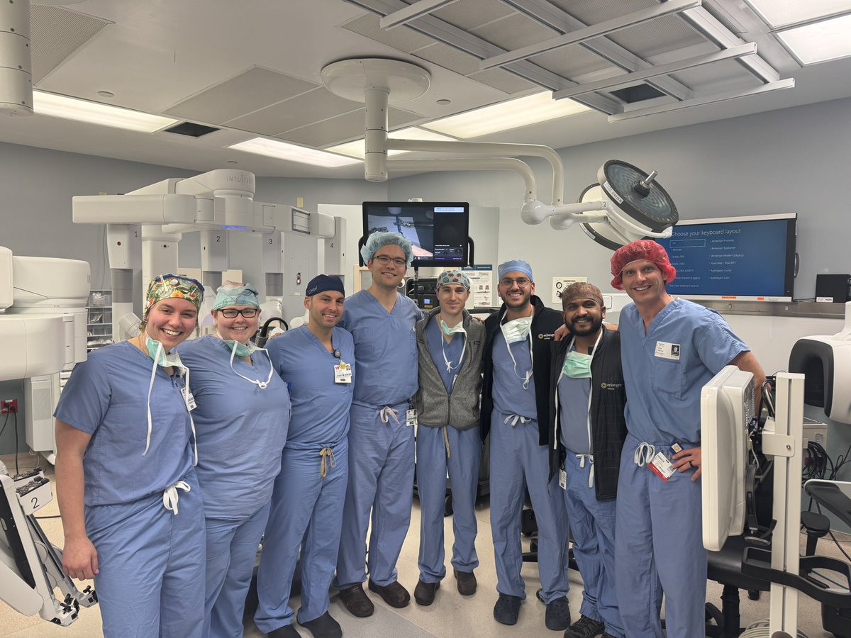 UT-Chattanooga Urology (@utcurology) on Twitter photo Residents had a great time getting hands-on with the new Da Vinci 5 today, thanks to <a href="/Int_Machines/">Intuitive Machines</a>!
Exciting to see <a href="/erlangerhealth/">Erlanger Health System</a> continuing to bring cutting-edge technology to Chattanooga. Residents had a great time getting hands-on with the new Da Vinci 5 today, thanks to <a href="/Int_Machines/">Intuitive Machines</a>!
Exciting to see <a href="/erlangerhealth/">Erlanger Health System</a> continuing to bring cutting-edge technology to Chattanooga.