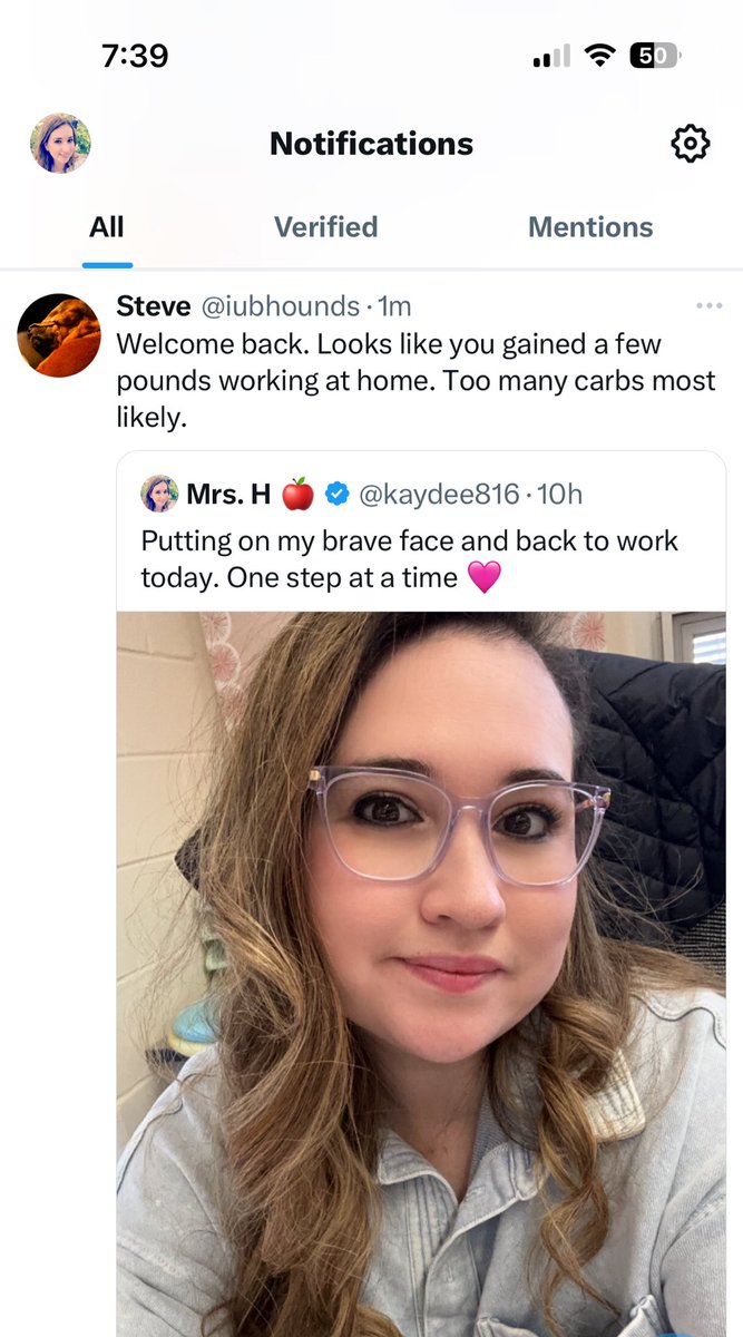 Mrs. H 🍎 tweet media