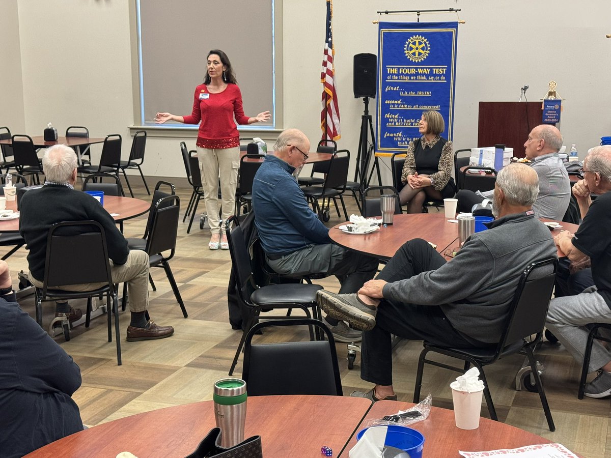 TiffanyErvin's tweet photo. More stops this week along the coast of NC &amp; SC to see @Rotary Clubs in #LittleRiverSC &amp; #LelandNC &amp; #ShallotteNC helping us #endalz! #Peopleofaction #RotaryGeek 💙💛 #tiffanystravels #adventureinservice @FrankWilliams #keynotespeaker https://t.co/AGKCKGmVJd