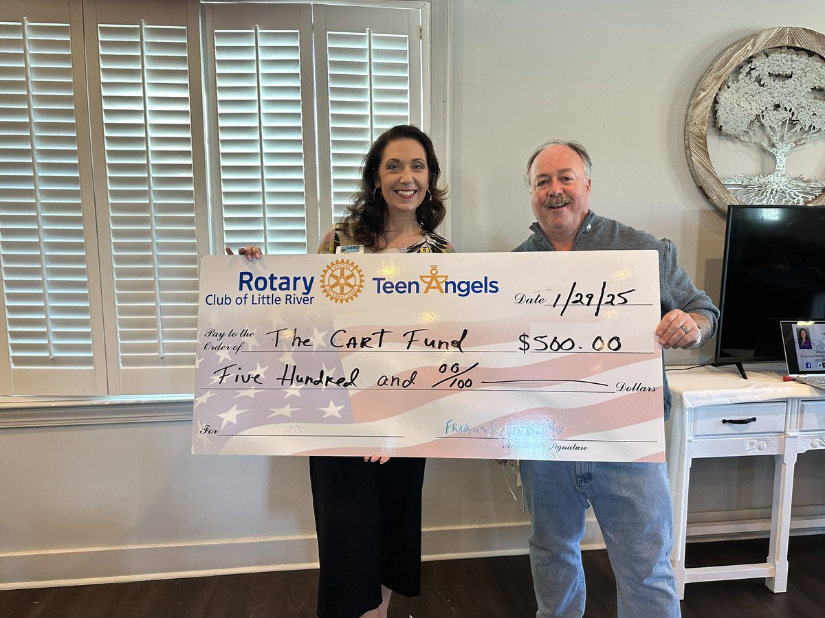 TiffanyErvin's tweet photo. More stops this week along the coast of NC &amp; SC to see @Rotary Clubs in #LittleRiverSC &amp; #LelandNC &amp; #ShallotteNC helping us #endalz! #Peopleofaction #RotaryGeek 💙💛 #tiffanystravels #adventureinservice @FrankWilliams #keynotespeaker https://t.co/AGKCKGmVJd