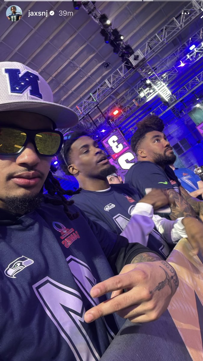 Seahawks's tweet photo. Out here. https://t.co/vkeepnZjpk