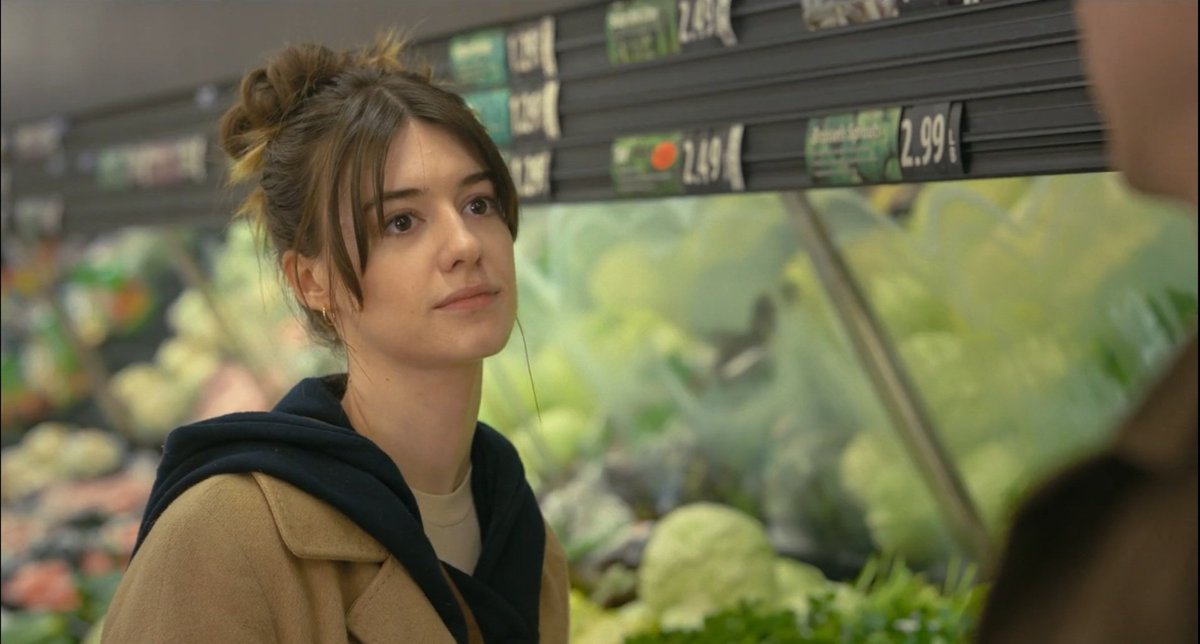 AlDANS_'s tweet photo. stay away from the produce section. https://t.co/RSokamcBdM