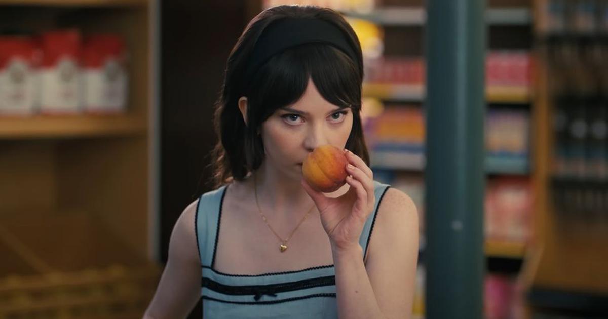 AlDANS_'s tweet photo. stay away from the produce section. https://t.co/RSokamcBdM