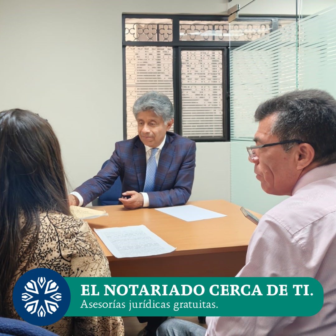 colegionotarios's tweet photo. ¿Necesitas orientación legal y no sabes por dónde empezar? 🤔

Nuestras #AsesoríasJurídicasGratuitas están aquí para ayudarte. ✅

Este jueves, se brindaron asesorías en el Colegio de Notarios por los Nots. Héctor Trejo Arias, Fernando Dávila Rebollar y Héctor Manuel Cárdenas Villarreal y en el Centro Ibero Meneses en Santa Fe, por el Not. Marco Antonio Ruiz Aguirre.

Entre los temas que se pueden consultar a los notarios están: 

📌 Cómo hacer un testamento claro y efectivo.
📌 El proceso de legalización de documentos.
📌 Contratos con validez jurídica.

Si tienes dudas legales, acércate al Colegio de Notarios. ⚖️📄