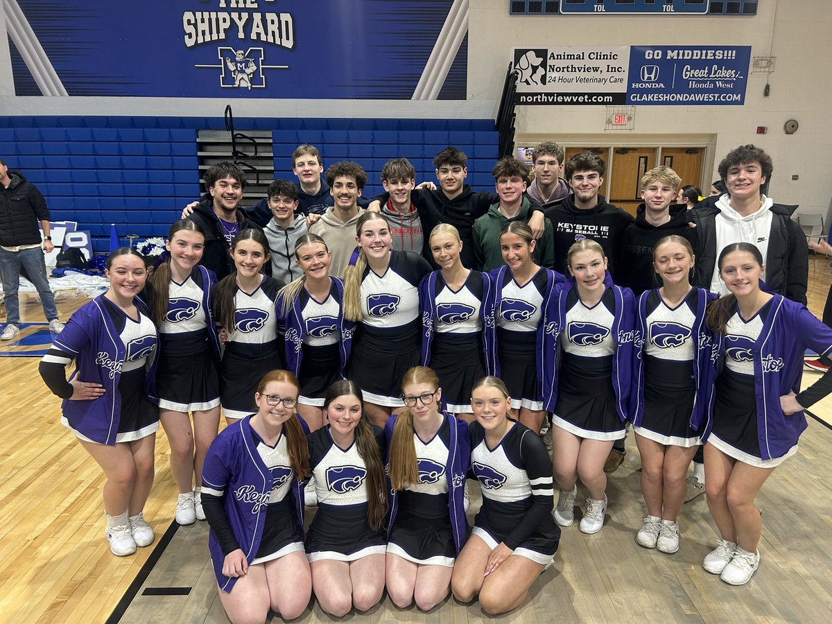 CatsBoysBball's tweet photo. Was great seeing the girls in their last tune up before their trip to nationals. They looked great!! Best of luck to all the girls we got to see tonight from Keystone, Midview, Avon, and Berea. https://t.co/CLy11bKufm