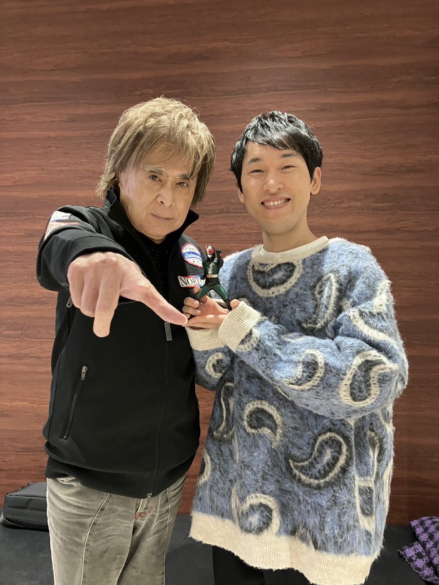 admjpujpwd's tweet photo. その歌声に魂が震えました！
宮内タカユキさん、いや宮兄！！！
本当に本当に最高でした！しわあせな時間をありがとうございました！！
あー今日は眠れない…ぶっちぎるぜ！！！ https://t.co/hPz1ky4guz