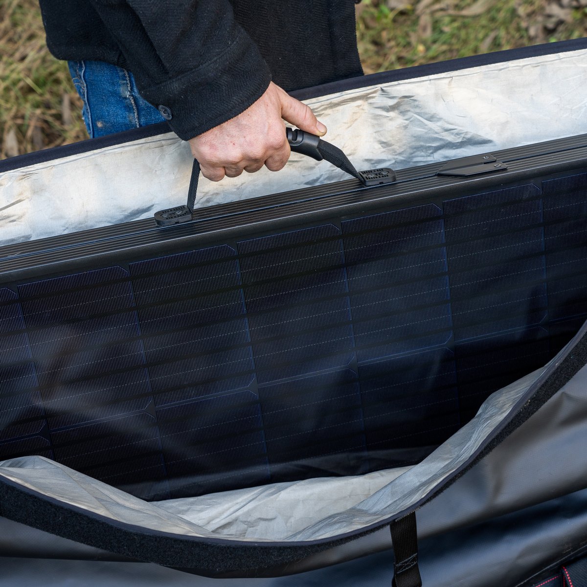 MissionDarkness's tweet image. Power secured. Survival ready. ⚡🌲

The Mission Darkness™ Dry Shield Eclipse Faraday Bag protects solar panels from EMPs and shields essential gear. Rugged, waterproof, and built for off-grid resilience.

#MissionDarkness #FaradayBag #OffGridReady #SurvivalGear #EMPProtection