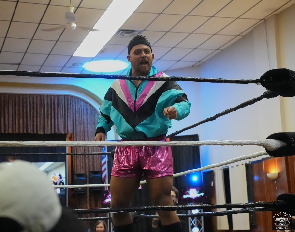 AmberNicoPhoto's tweet photo. CJ Cruzz vs. Lunk Bunkus at Rad Pro Rasslin’ in Worcester, MA #radpro #indiewrestling #wrestling #wrestler #professionalwrestling #digitalphotography #wrestlingfans #wrestlingphotography #wrestlingphotographer #sony #sonya9iii #boston #bodyslamnet #ambernicophoto #aew #wwe #ambernico