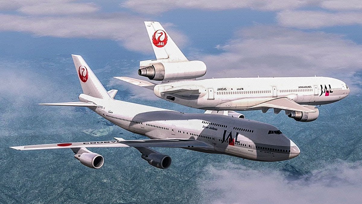OTD in 2001: Japan Airlines mid-air incident: JAL 907 (B-747) and