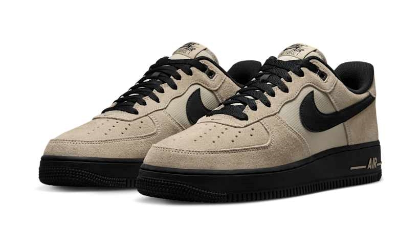 海外発売】 NIKE AIR FORCE 1 LOW “Desert Khaki/Black” (ナイキ エア
