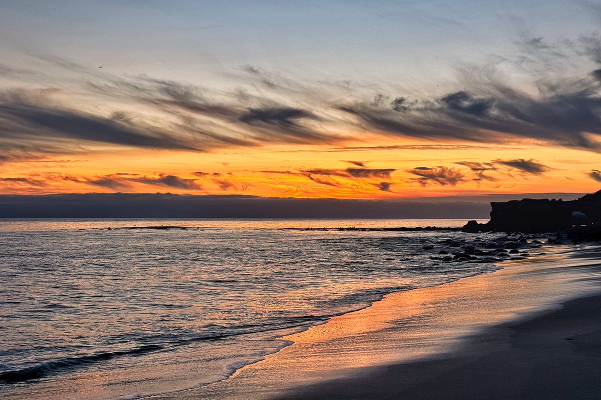 NativeSantaCruz's tweet photo. This evening’s sunset https://t.co/7KOpbhlsXx
