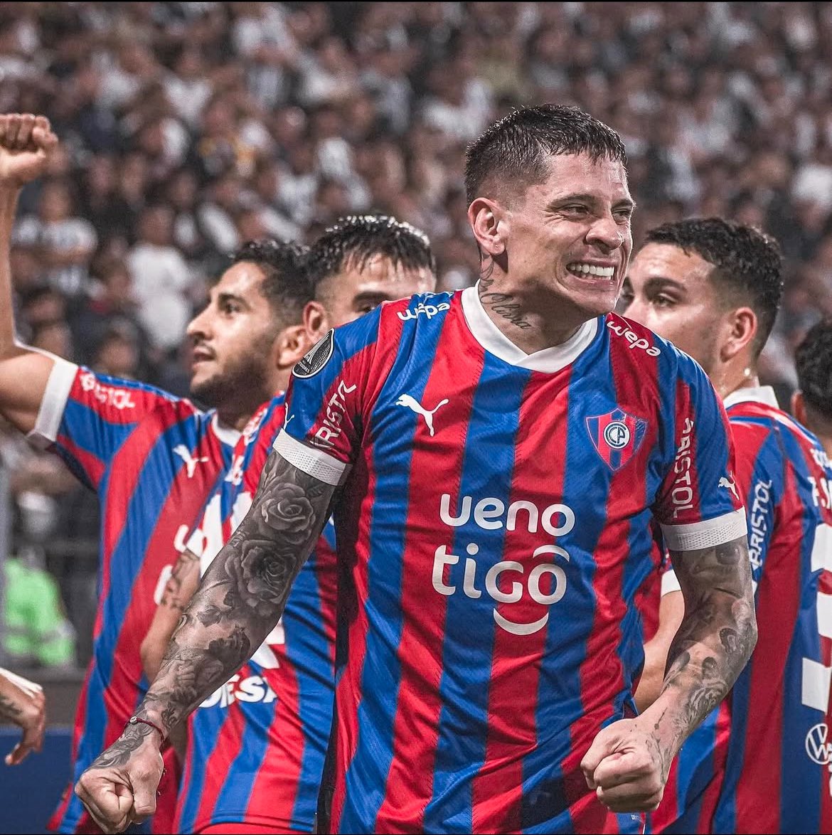 RapVa's tweet photo. 2 goles en 2 fechas  / se hizo un tatuaje nuevo e intento una media chilena https://t.co/h4wA03PhdN
