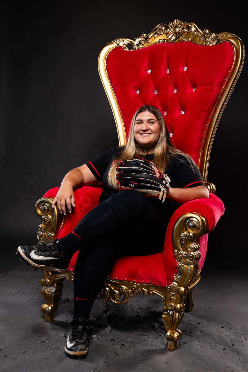 olivia_gigante's tweet image. Time to Run This Town👑🤜🏼❤️‍🔥 #1week #Aztecs