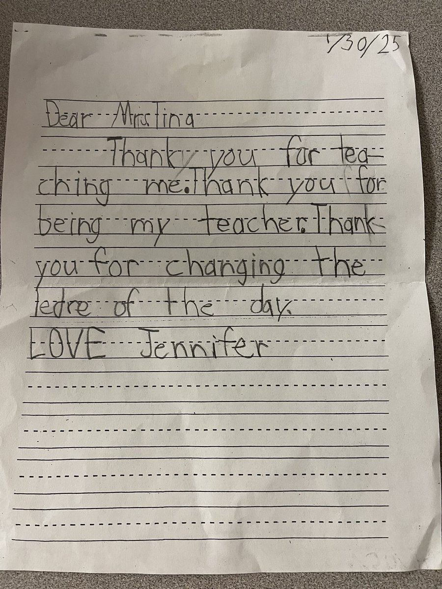PreK_rocks_'s tweet photo. A former student came to my room today and gave me this sweet note.  Highlight of my day maybe week or month!! @theSMSD @BrookridgeSMSD https://t.co/eSPvxXr9Hl