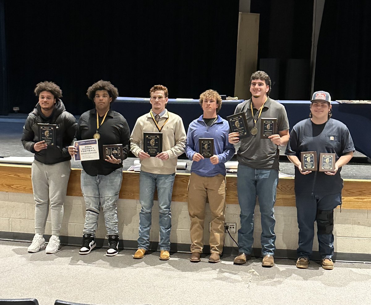 CHASE Trojan Football (@ctrojanfootball) on Twitter photo Congratulations to all of tonights award winners at our end of season banquet! #GoldStandard
<a href="/jjanume2/">jjanume</a> <a href="/ChanceD66/">Chancellor Davis</a> <a href="/ZFrashier3/">Zachary Frashier</a> <a href="/ZacharyBranch30/">Zach Branch</a> <a href="/TheLandonBarnes/">Landon Barnes</a> Congratulations to all of tonights award winners at our end of season banquet! #GoldStandard
<a href="/jjanume2/">jjanume</a> <a href="/ChanceD66/">Chancellor Davis</a> <a href="/ZFrashier3/">Zachary Frashier</a> <a href="/ZacharyBranch30/">Zach Branch</a> <a href="/TheLandonBarnes/">Landon Barnes</a>