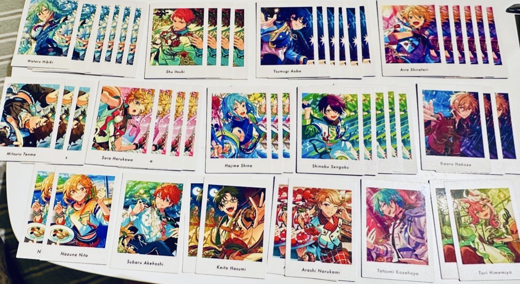 mqd46_5y's tweet photo. 【交換】あんスタ ぱしゃっつ  P.A.shots!! Vol.5 Action

譲⇒画像参照

求⇒朔間零、巴日和

🌸郵送発送のみ
お気軽にお声かけ下さい✨️ https://t.co/GdLAsktcx0