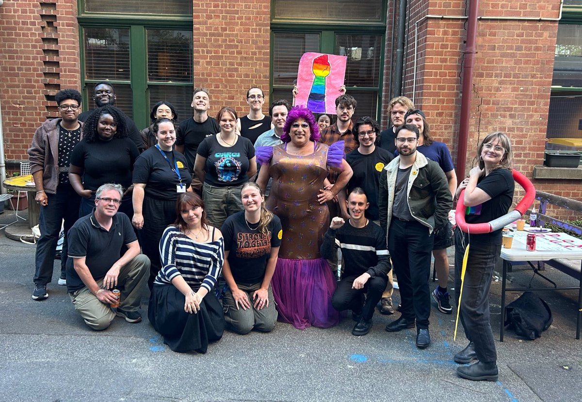 Young Workers Centre tweet media