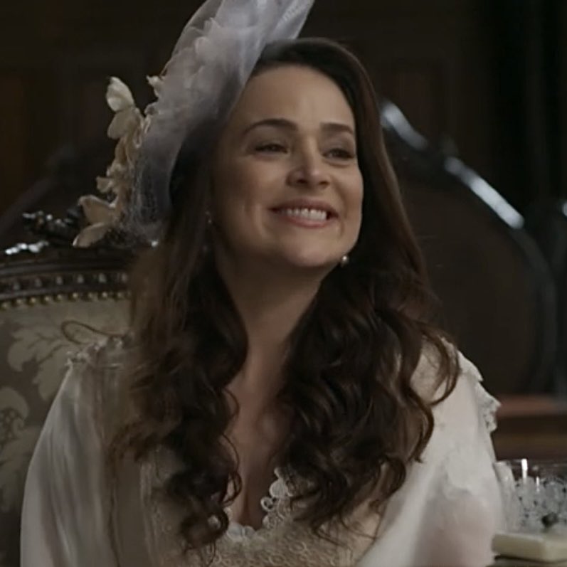 Dagy14's tweet photo. Julieta parecendo um anjo nessas cenas 😭♥️ #Aurieta https://t.co/W5owSjhVl9